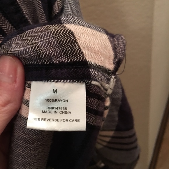 Plaid button down shirt - Picture 5 of 5